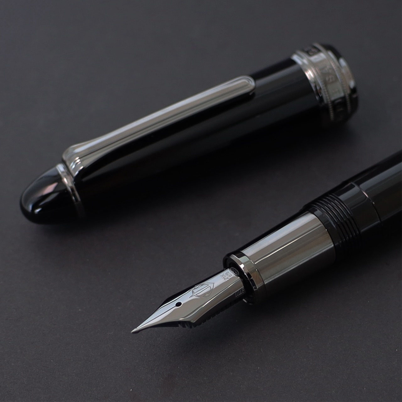 Sailor 1911L Black BT Naginata Togi Fountain pen