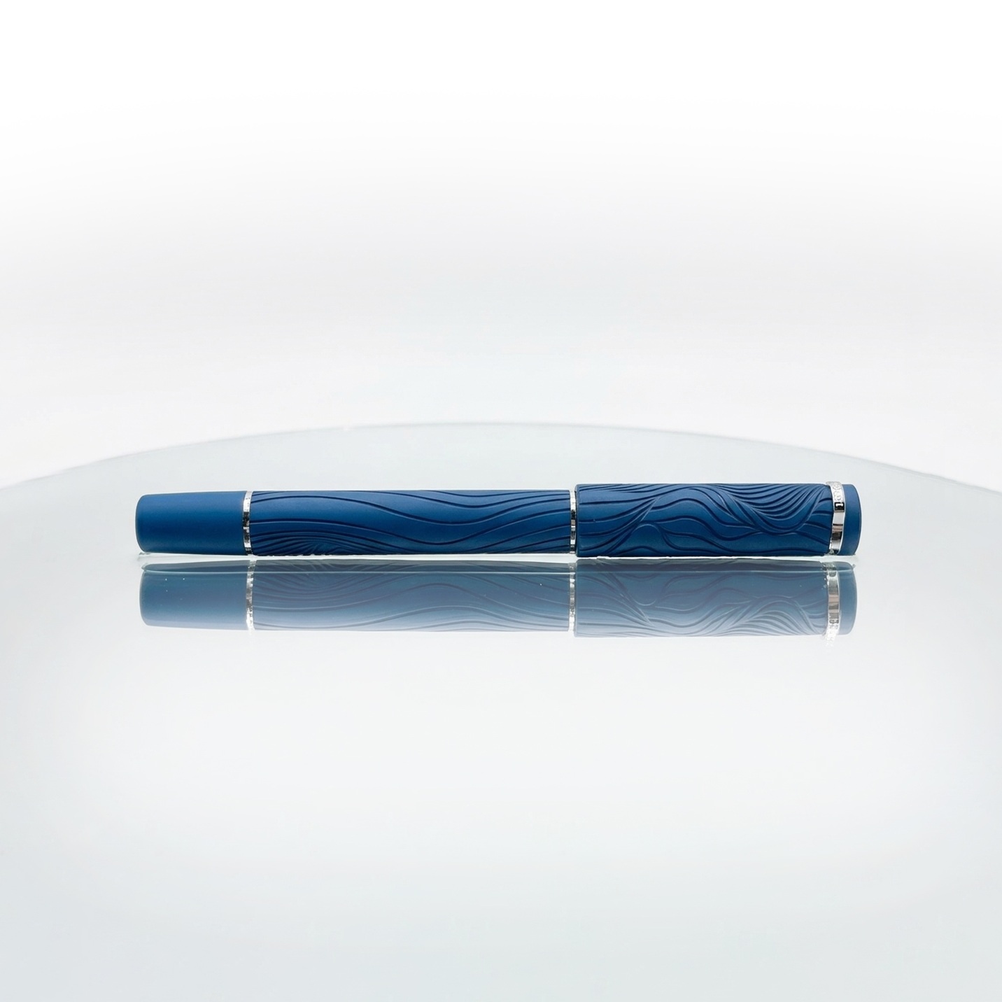 Sailor Ebonite Eternal Flow of Waves LE Fountain pen