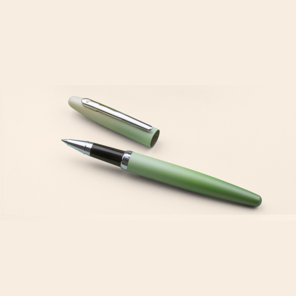 Sheaffer VFM Matcha Green Ombre Tintenroller