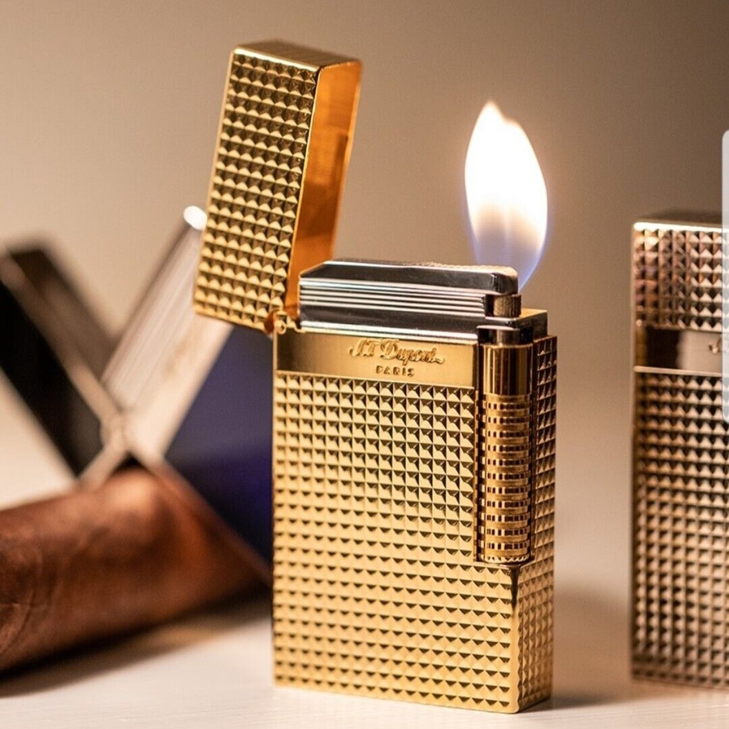 S.T. Dupont New Le Grand Yellow Gold Diamond Head Feuerzeug
