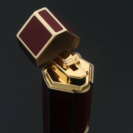S.T. Dupont Mon Dupont Karl Lagerfeld Red Lacquer Briquet