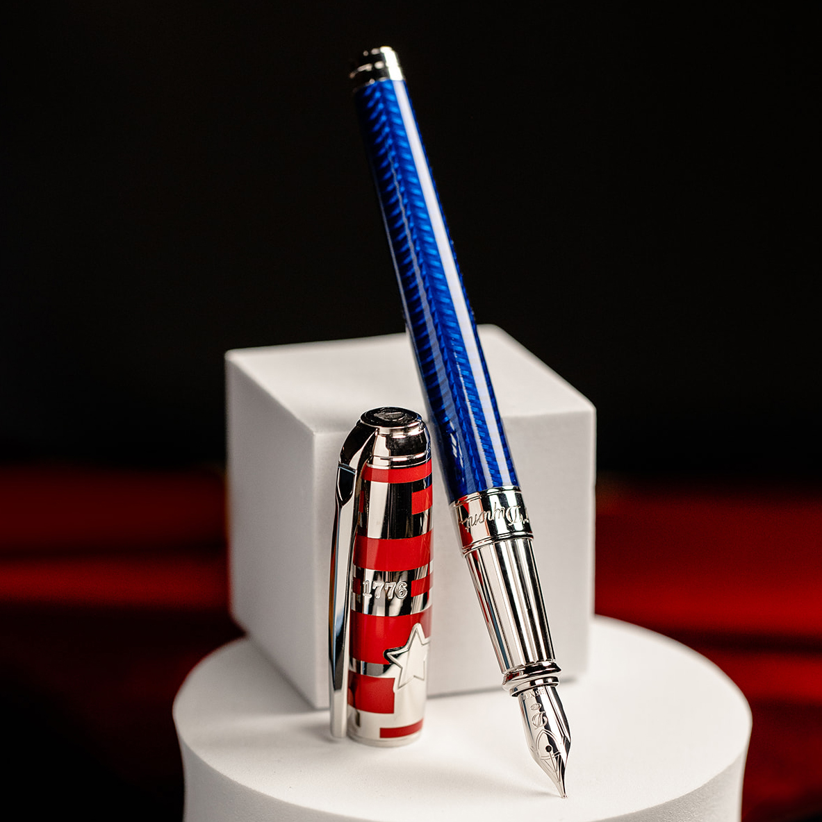 S.T. Dupont Line D Large Declaration of Independence Fountain pen