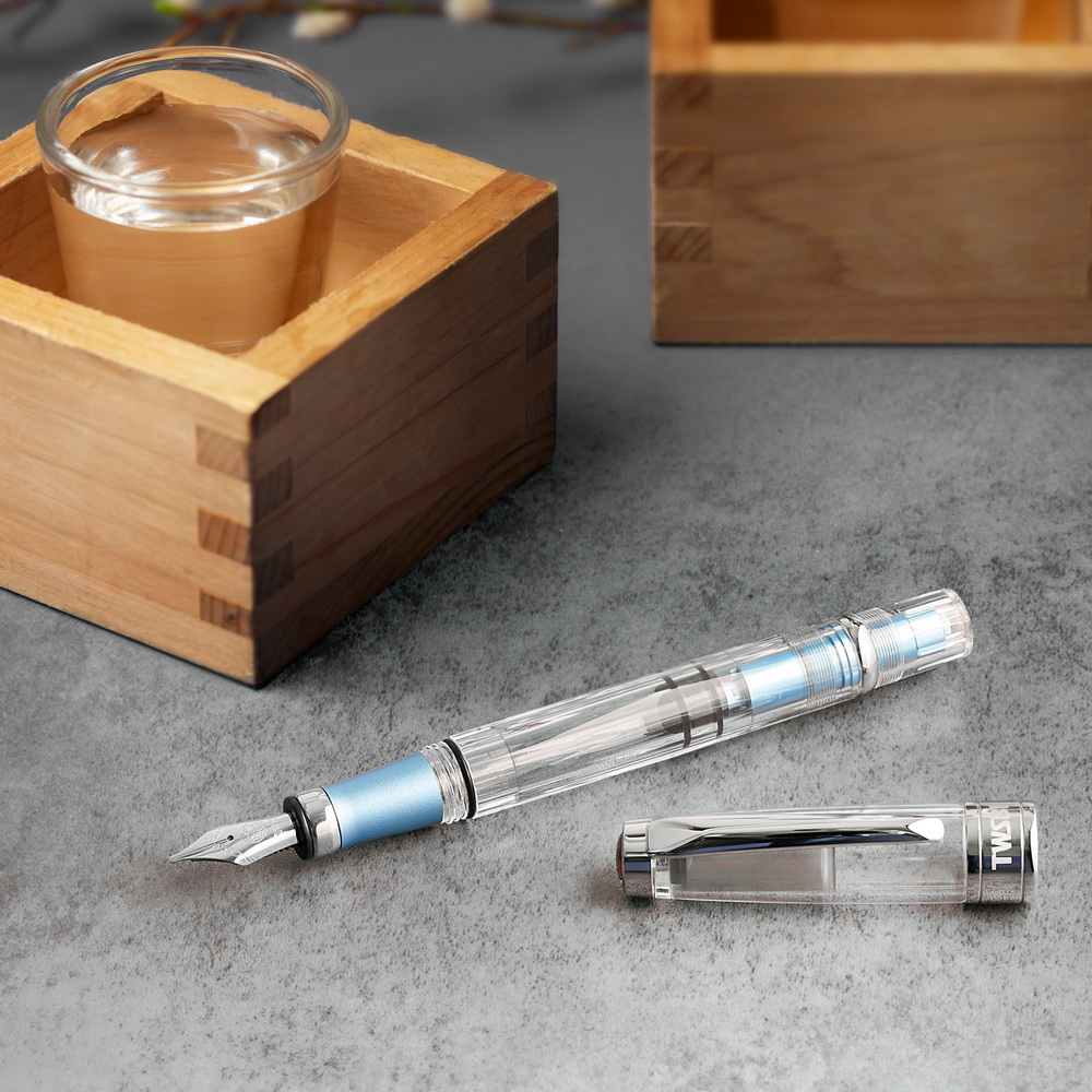 TWSBI Diamond 580 AL Iceberg Füllfederhalter