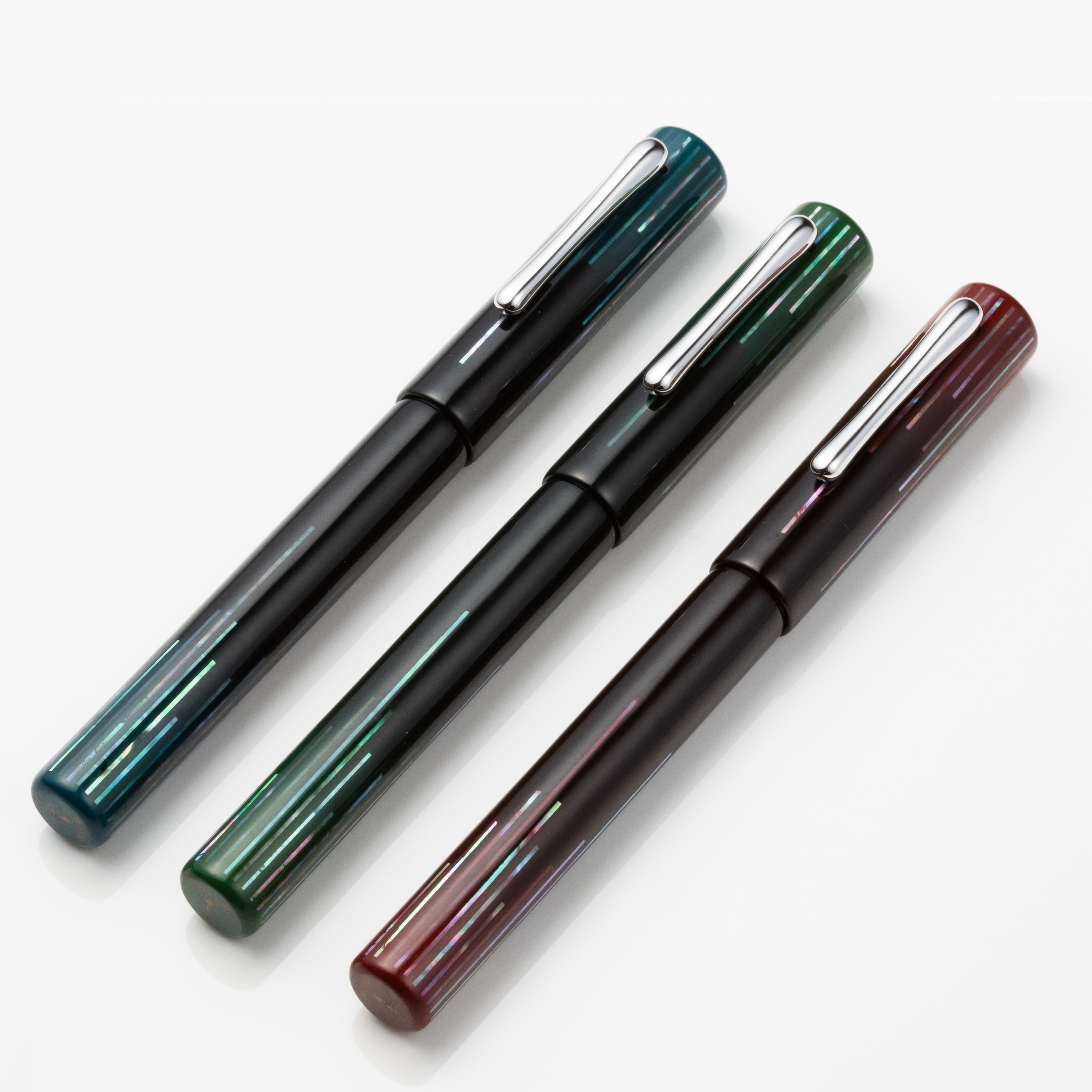 Taccia Raden Ama-Iro Hekiku Fountain pen