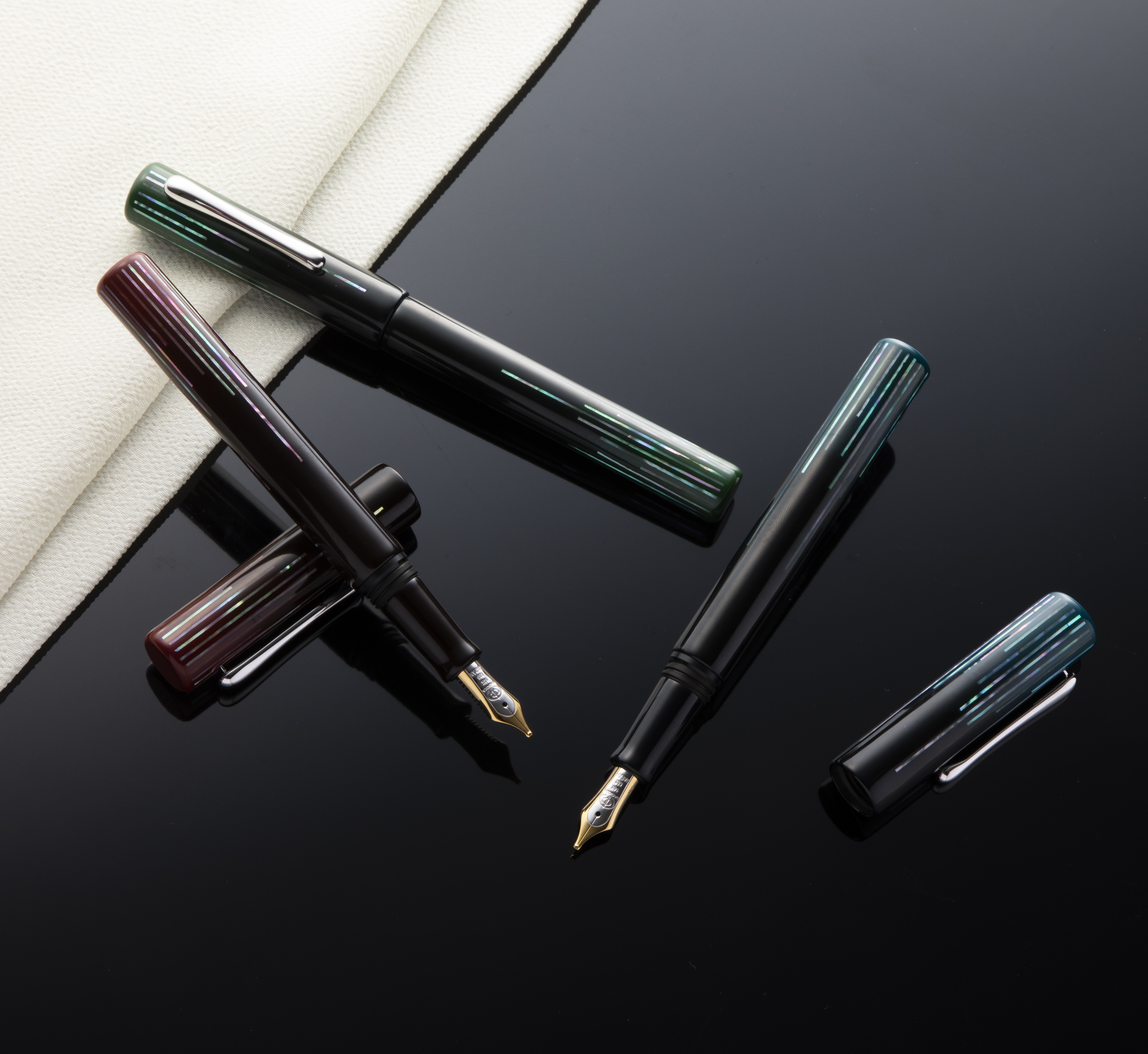 Taccia Raden Ama-Iro Hekiku Fountain pen