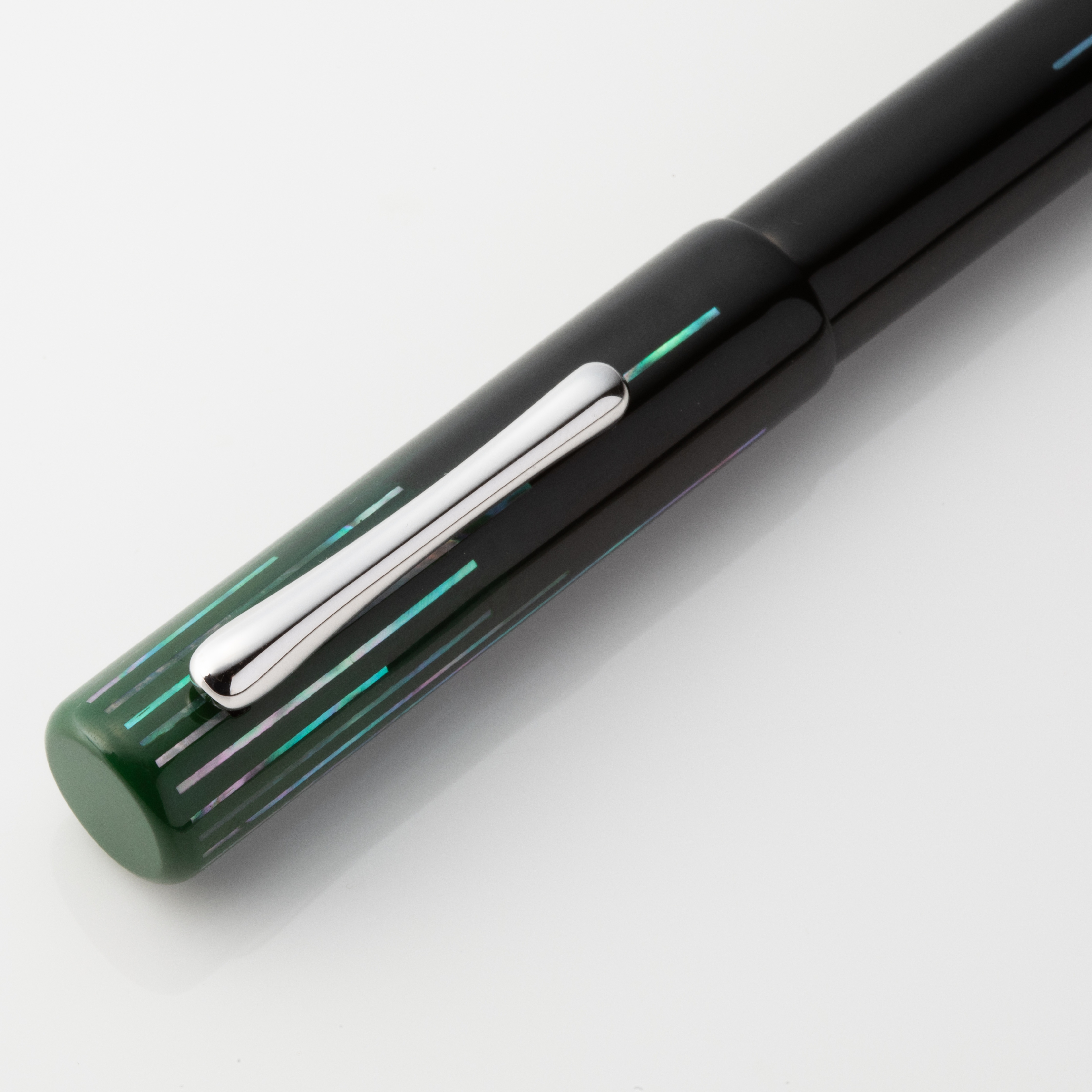 Taccia Raden Ama-Iro Jiu Vulpen