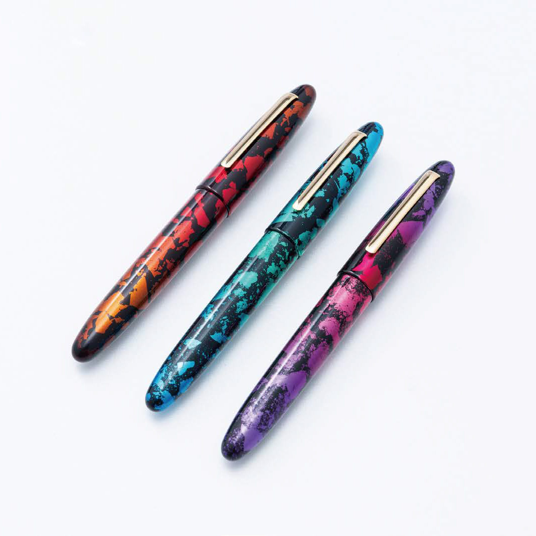 Taccia The Pitch Black Universe Aurora Stylo plume
