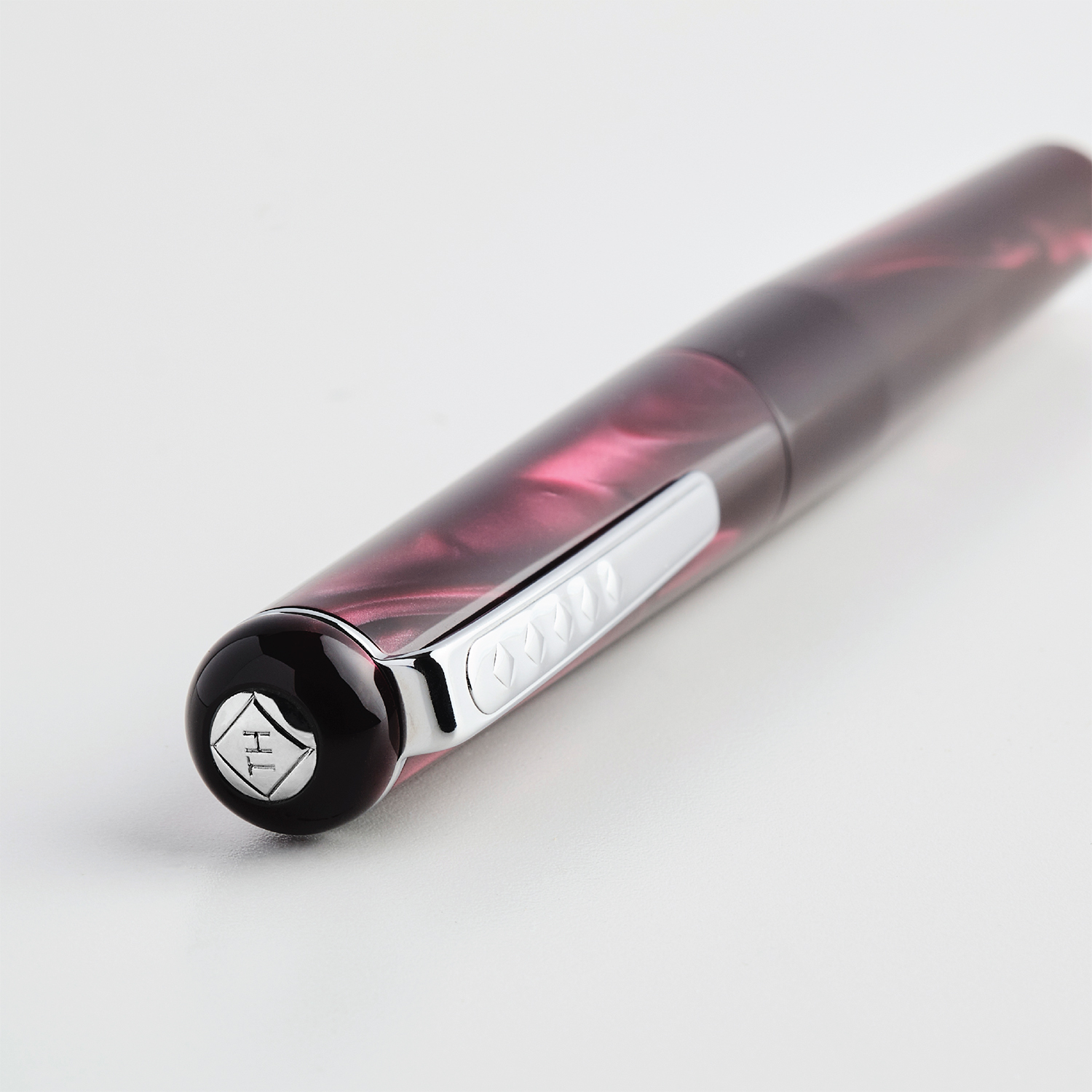 Tom Hessin Charles Collection Castle Claret Vulpen