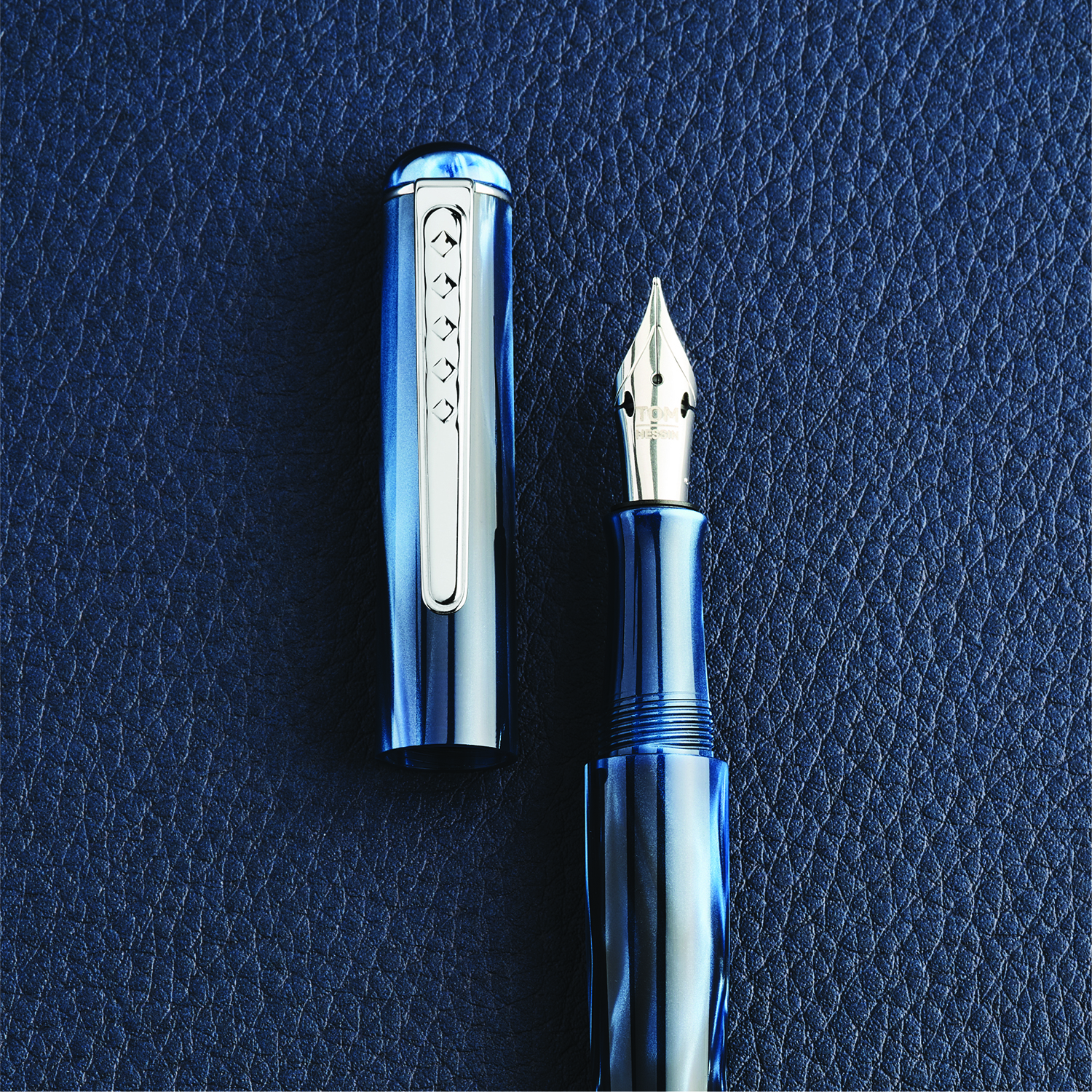 Tom Hessin Charles Collection Signature Blue Stylo Plume
