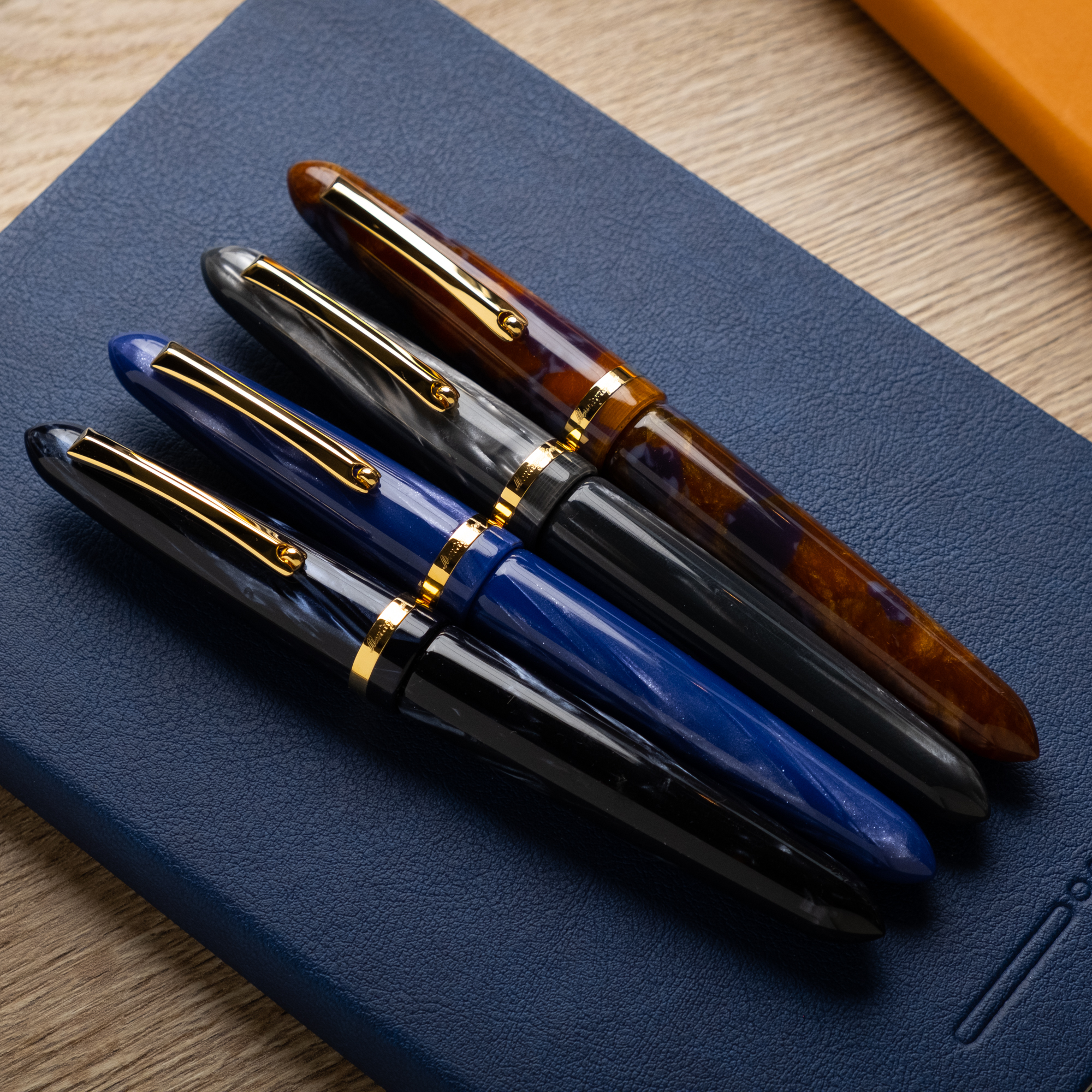 Montegrappa Venetia Pearl Grey Celluloid GT Fountain pen