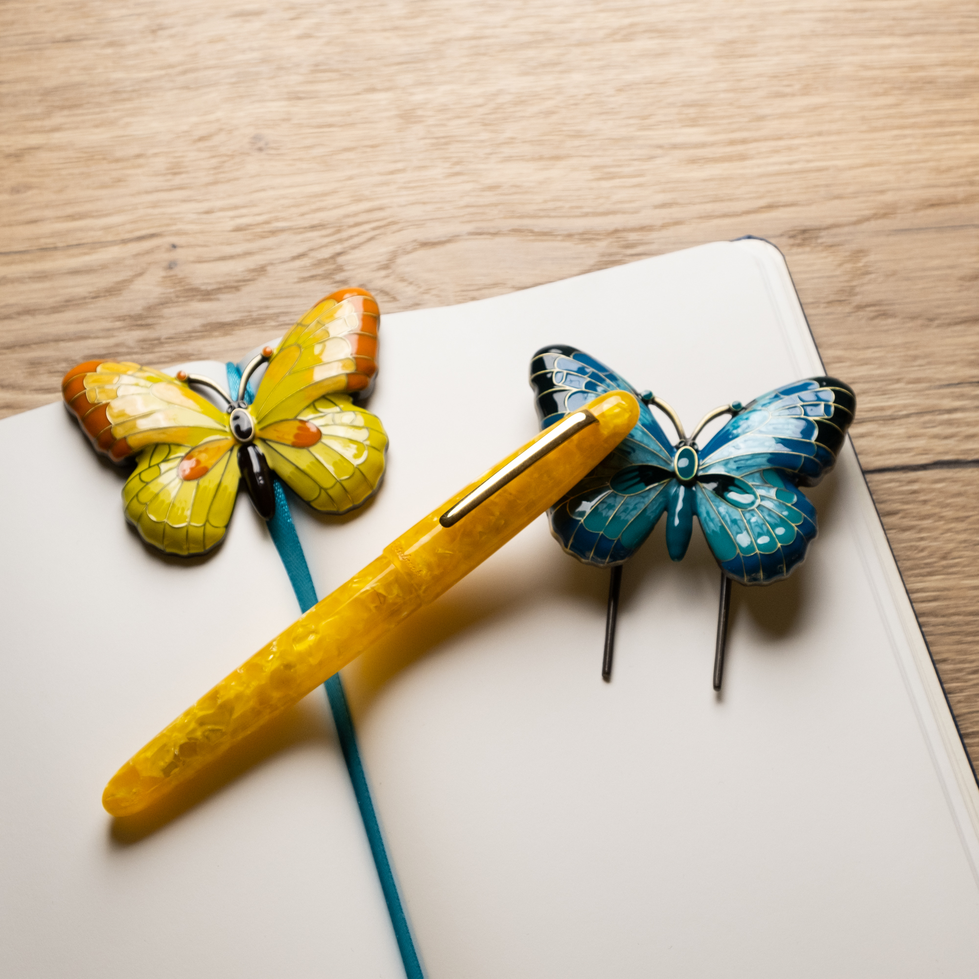 Esterbrook Butterfly Yellow Book Holder