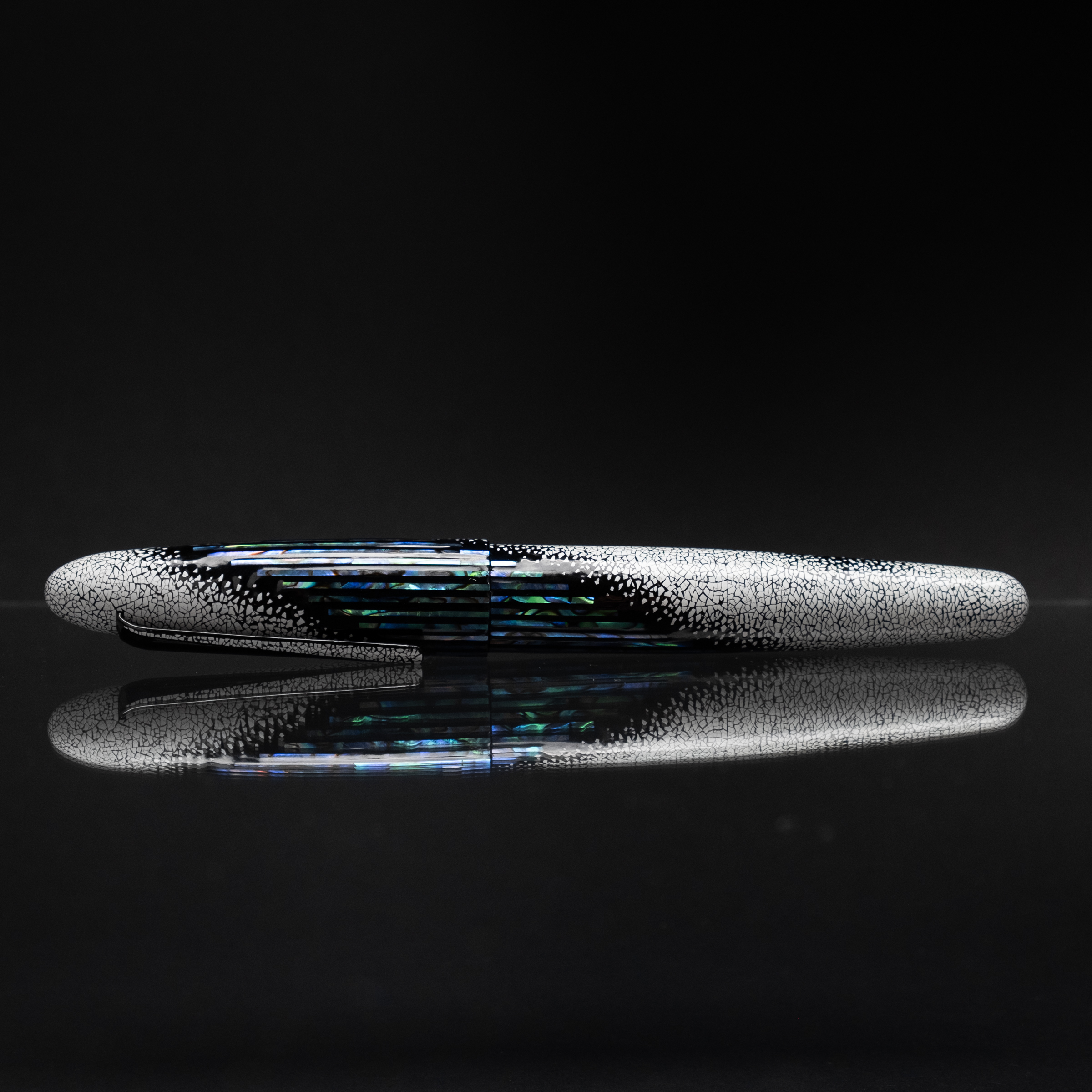 Taccia Miyabi Empress Maki-e Winter Breath LE Pluma estilográfica