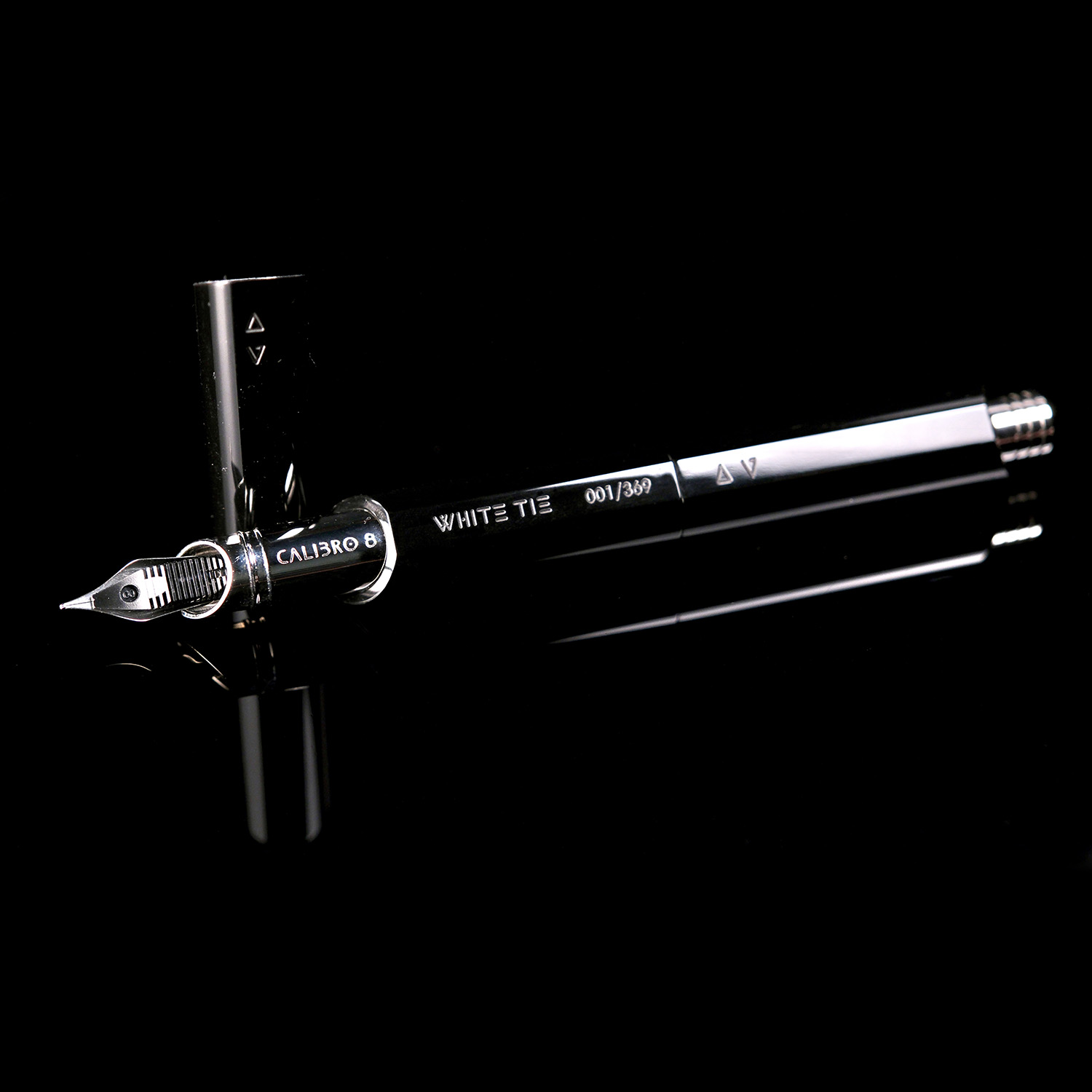 Venvstas Calibro 8 White Tie Caneta de tinta permanente