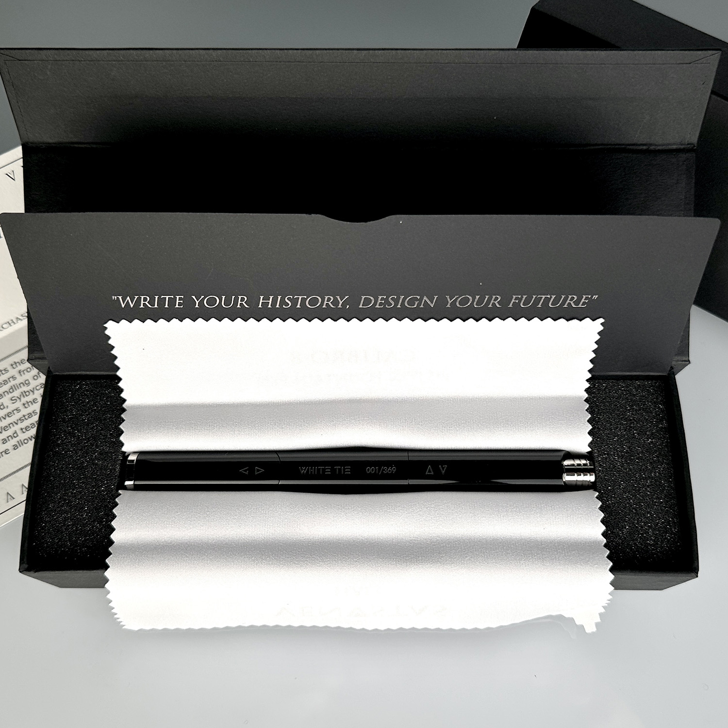 Venvstas Calibro 8 White Tie Caneta de tinta permanente