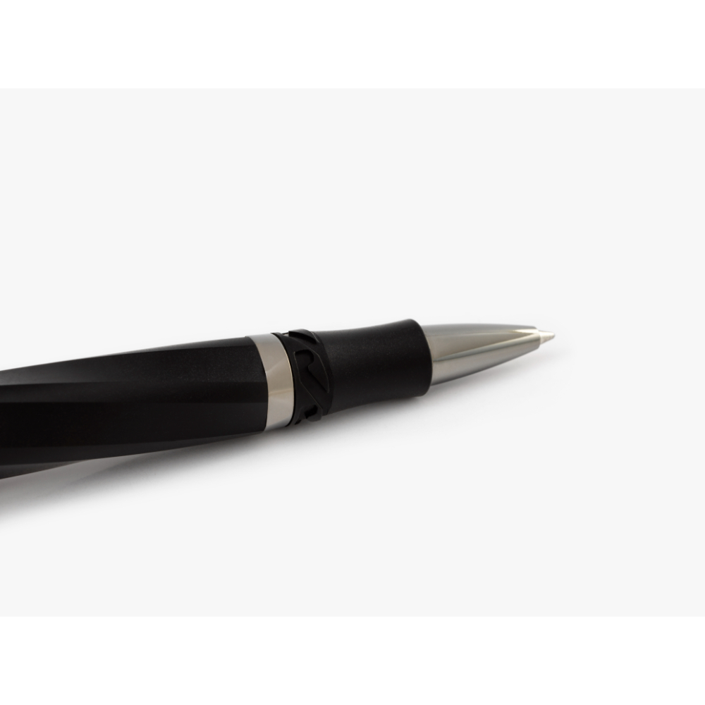 Visconti Divina Fashion Black GT Rollerball