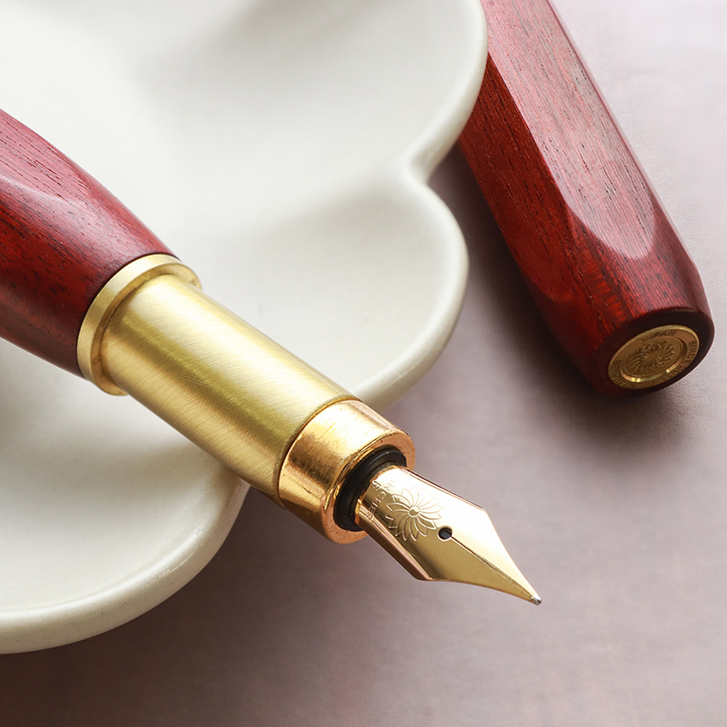 Wancher Densho 6 Facets Sandalwood Vulpen
