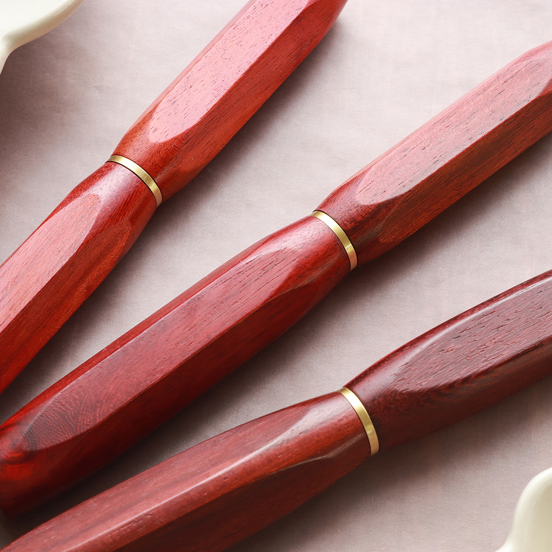 Wancher Densho 6 Facets Sandalwood Vulpen