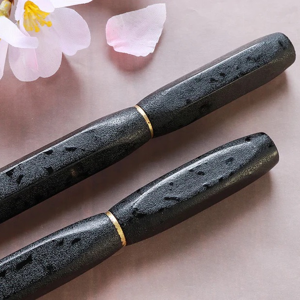 Wancher Densho 6 Facets Tsugaru Shikake Monsha-nuri Stylo Plume