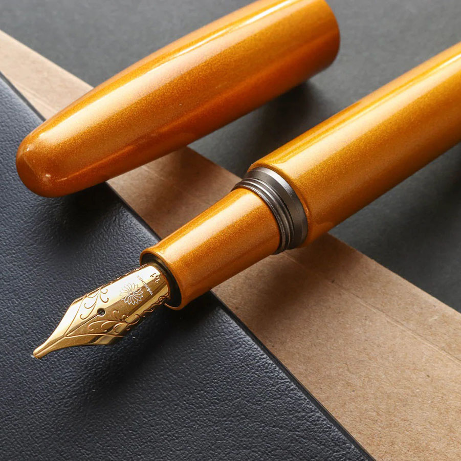 Wancher Dream Pen Aizu Urushi Metallic Nashiji Vulpen