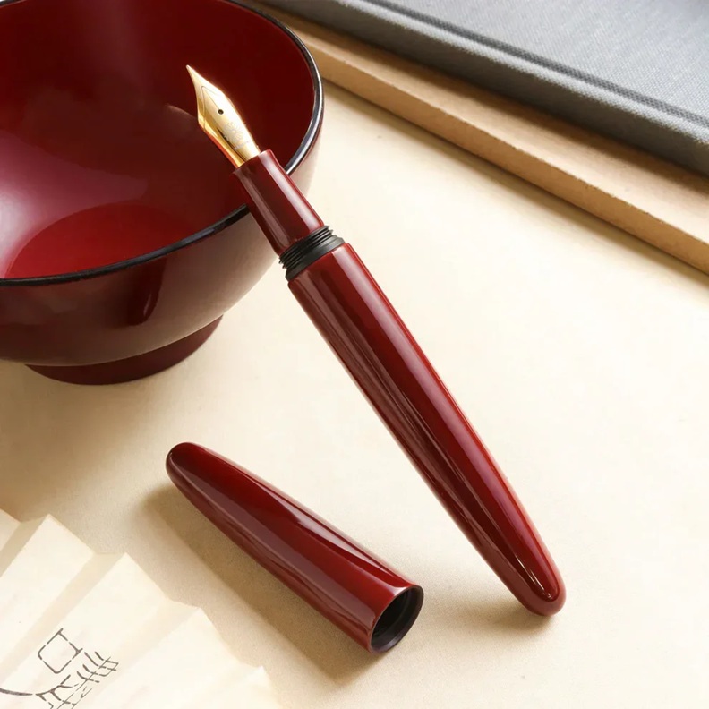Wancher Dream Pen Aizu Urushi Aka Tamenuri Vulpen