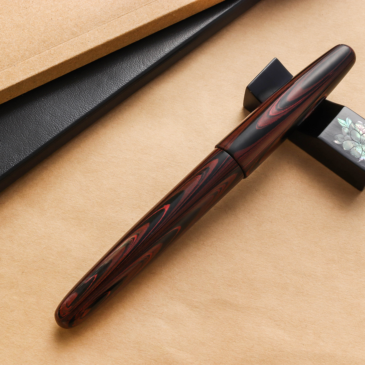 Wancher Dream Pen True Ebonite Marble Red Pióro Wieczne