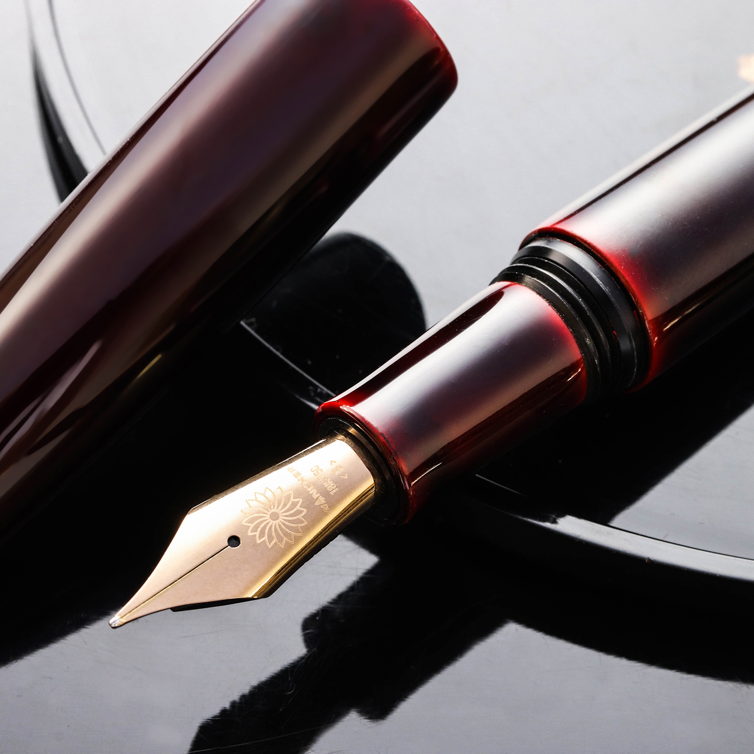 Wancher Dream Pen True Urushi Kuro Tamenuri Reservoarpenna