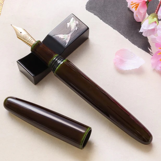Wancher Dream Pen True Urushi Heki Tamenuri Reservoarpenna