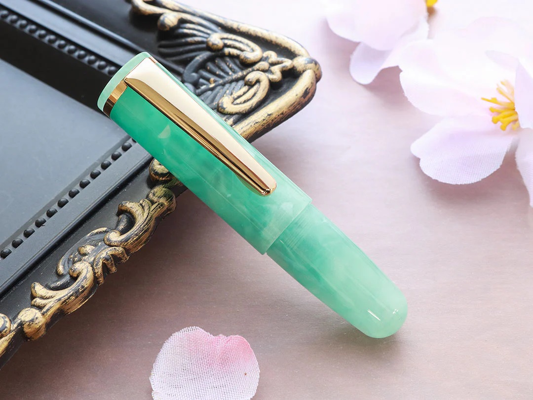 Wancher PuChiCo Tropical Green GT Stylo Plume