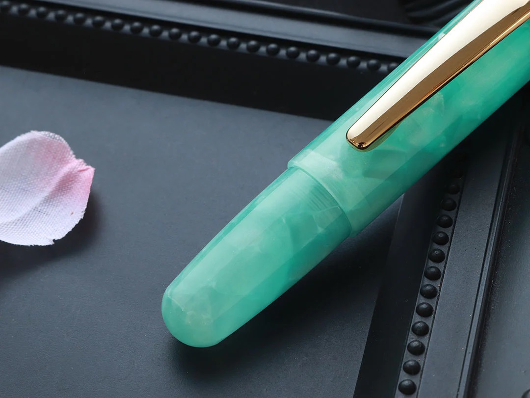 Wancher PuChiCo Tropical Green GT Stylo Plume