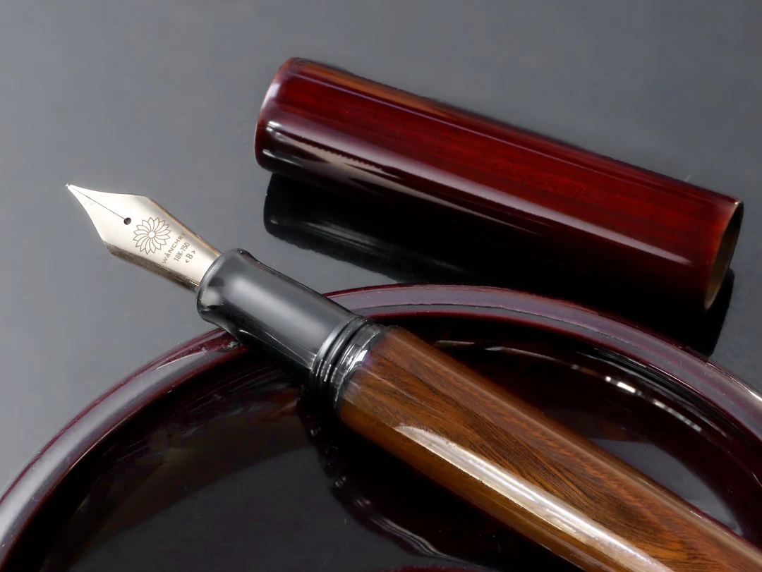 Wancher Sekai Aizu Urushi Verawood Stylo Plume