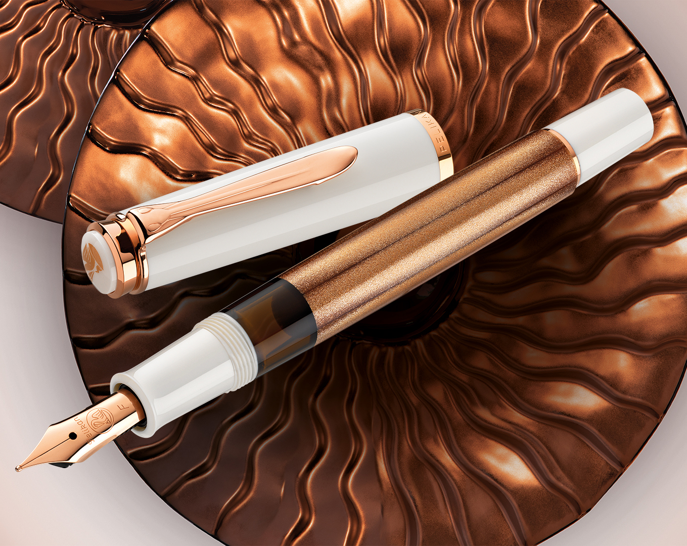 Pelikan Classic M200 Copper Rose Gold Fountain pen