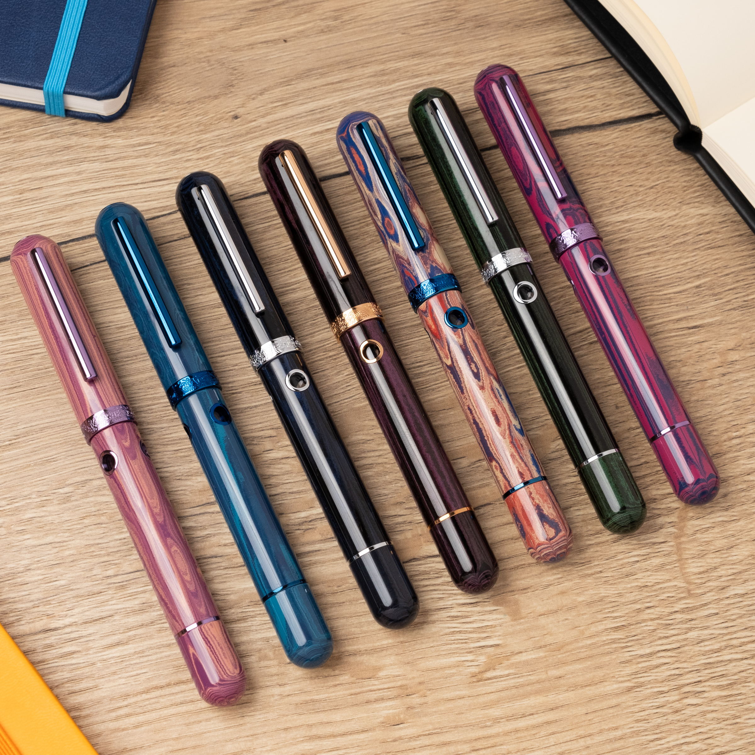 Nahvalur Nautilus Stylophora Berry RGT Fountain Pen