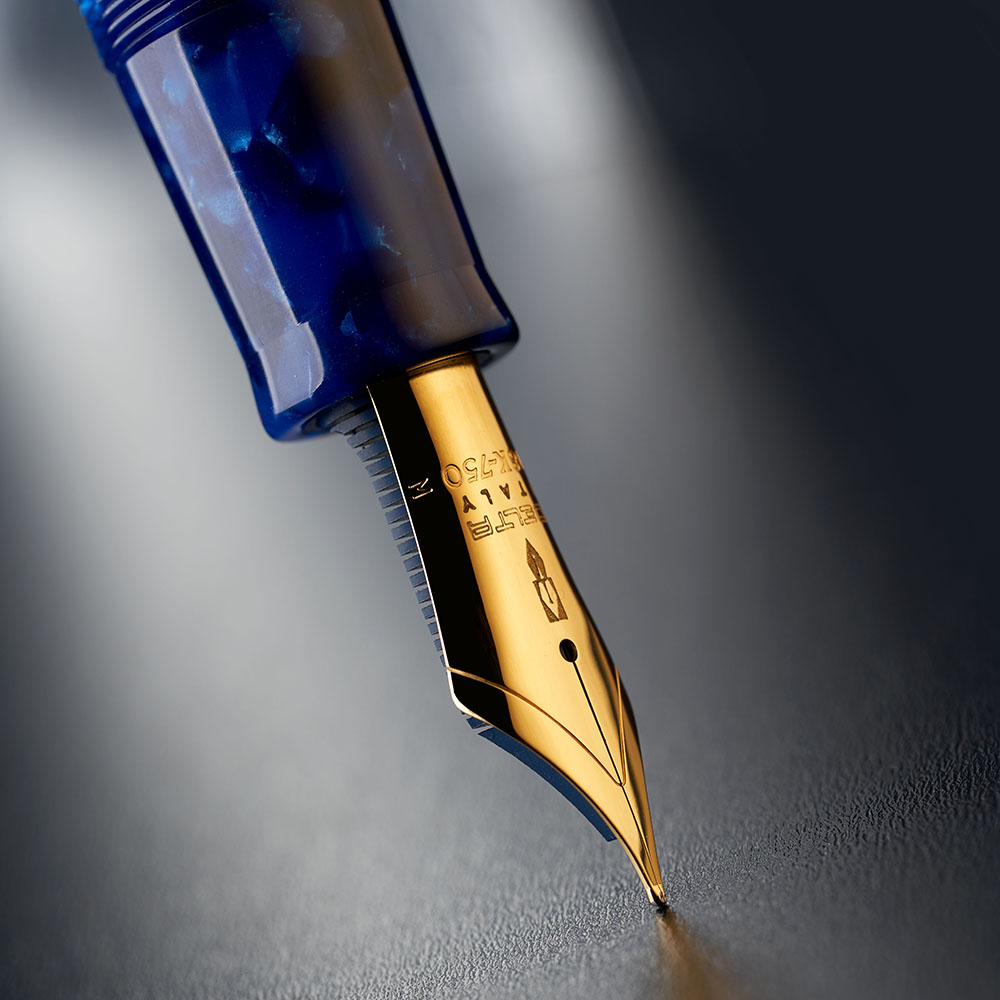 Delta Imperial Blu Mid-Size GT LE Fountain pen