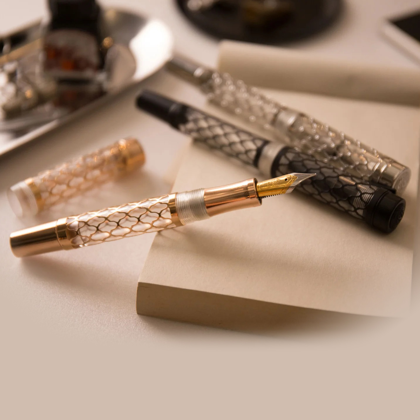 Laban Flora Black Fountain pen