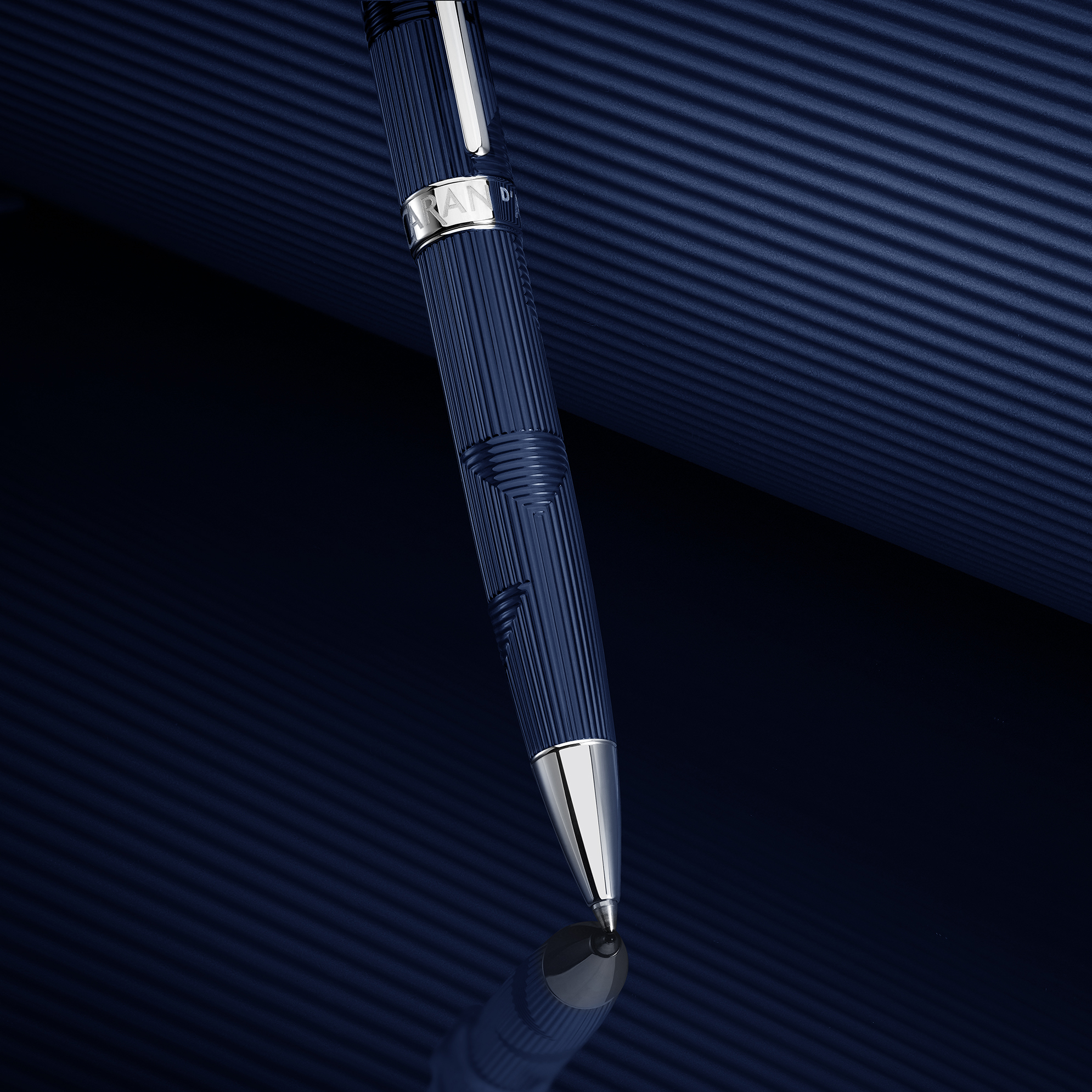 Caran d'Ache Léman Bleu Marin Ballpoint