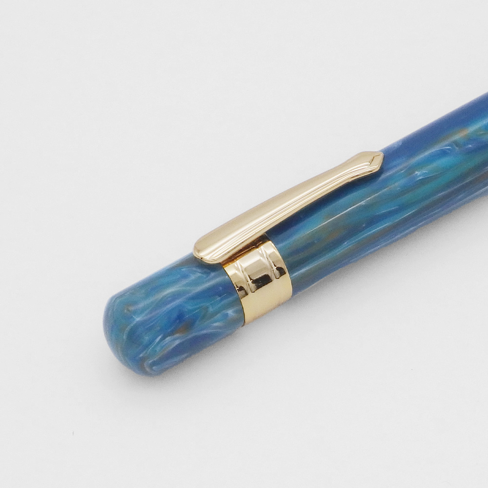 Taccia Covenant Blue Apatite Fountain pen