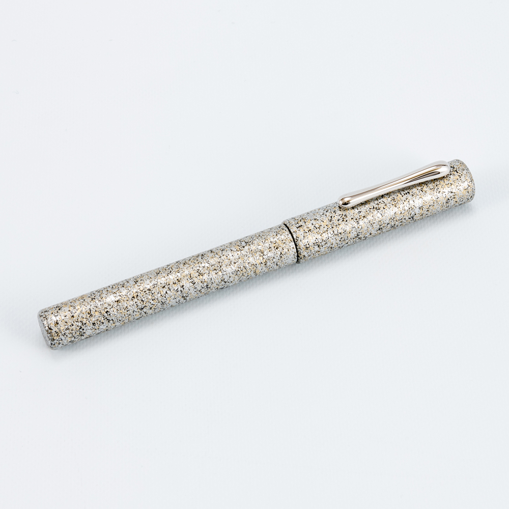 Taccia Granite Stone White Fountain pen