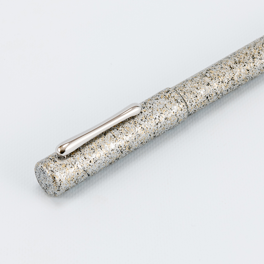 Taccia Granite Stone White Fountain pen