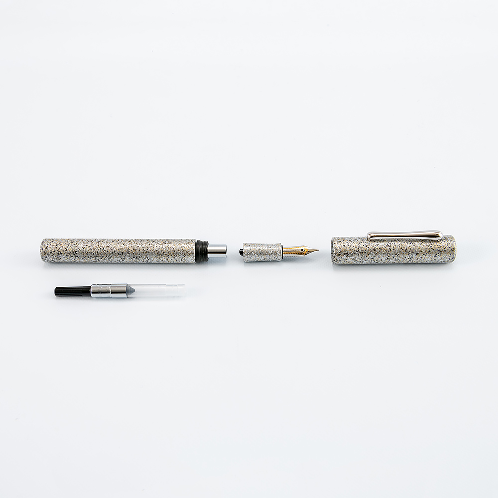 Taccia Granite Stone White Fountain pen