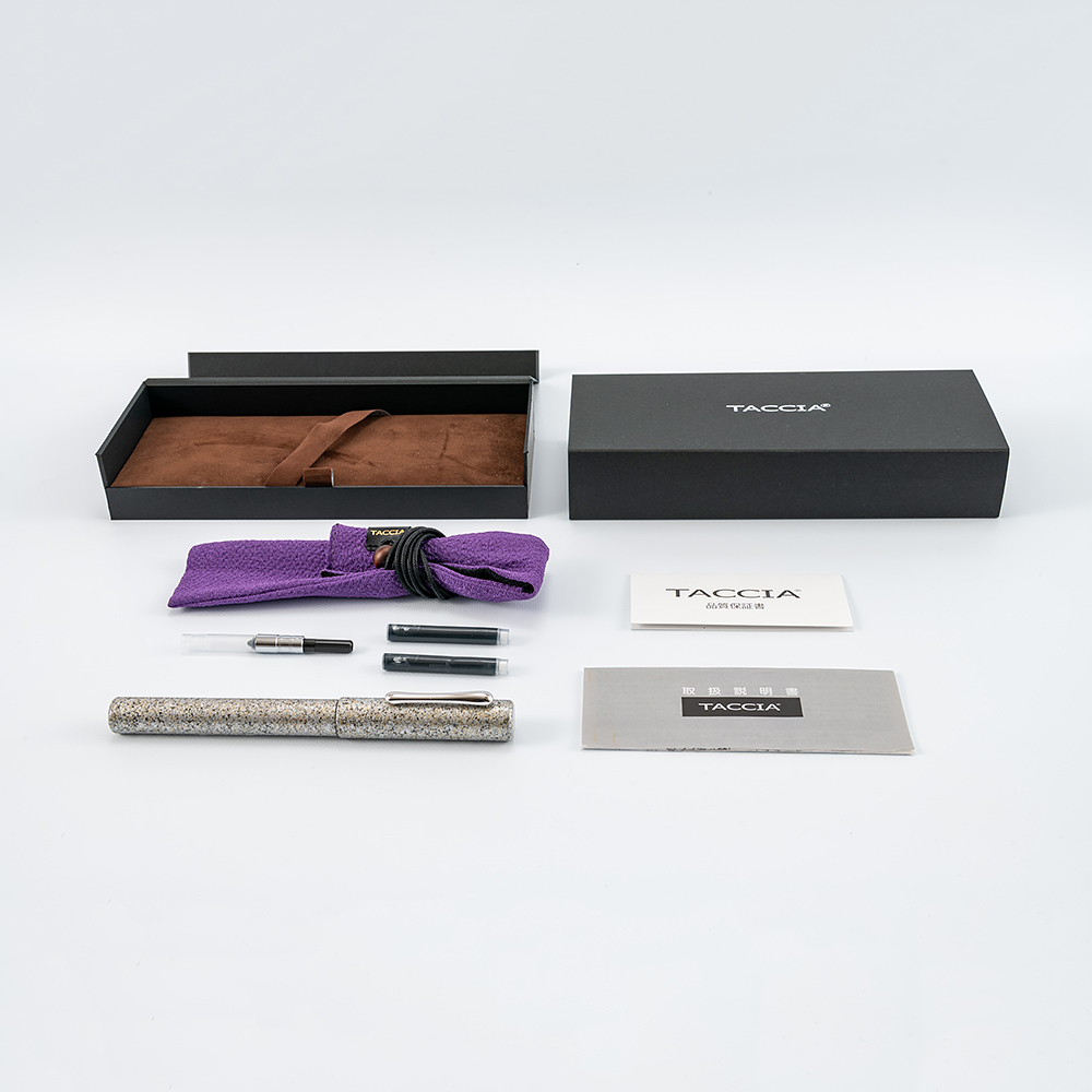 Taccia Granite Stone White Fountain pen