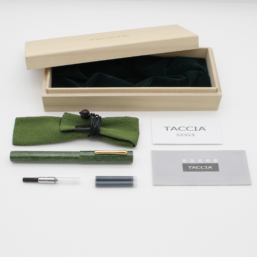 Taccia Hare-hi Waki-en Fountain pen