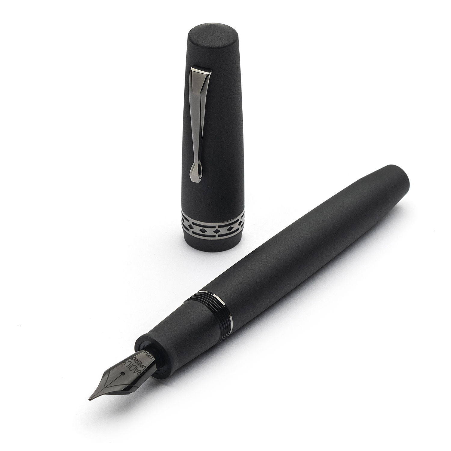 Pluma Estilográfica Radius Settimo Nero Essenza Opaco RT