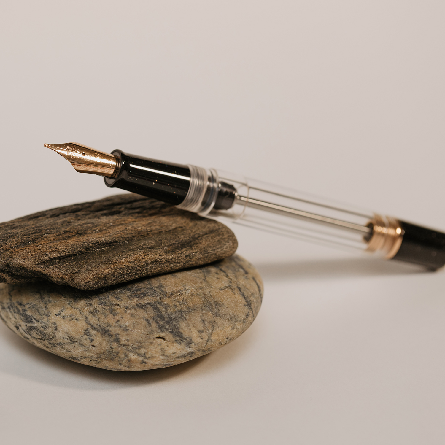 Nahvalur Original Plus Lovina Graphite RGT Stylo Plume